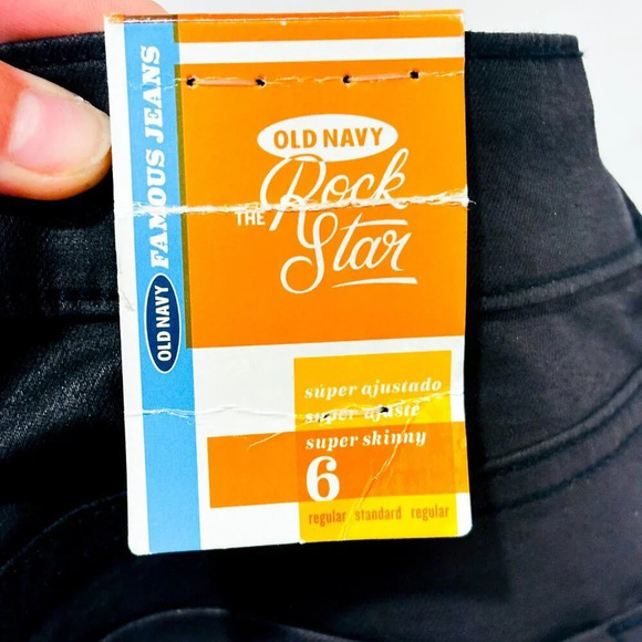 OLD NAVY Black coated Super Skinny Rock‎ Star jeans | Sleek mid-rise denim | 6 * - Picture 11 of 11